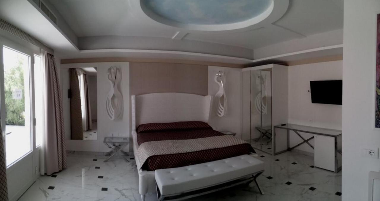 Relais Marchesi Imperiali B&B Latiano Zewnętrze zdjęcie